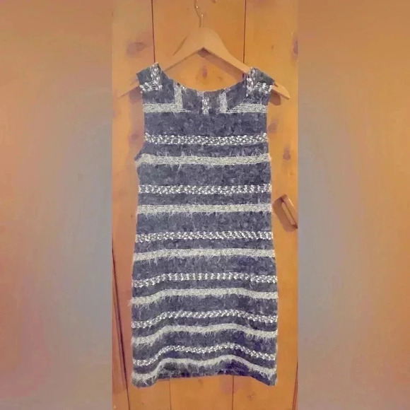 FREE💕with purchase Papillon blanc dress.medium sleeveless tank mini stripe fuzzy - Picture 1 of 10